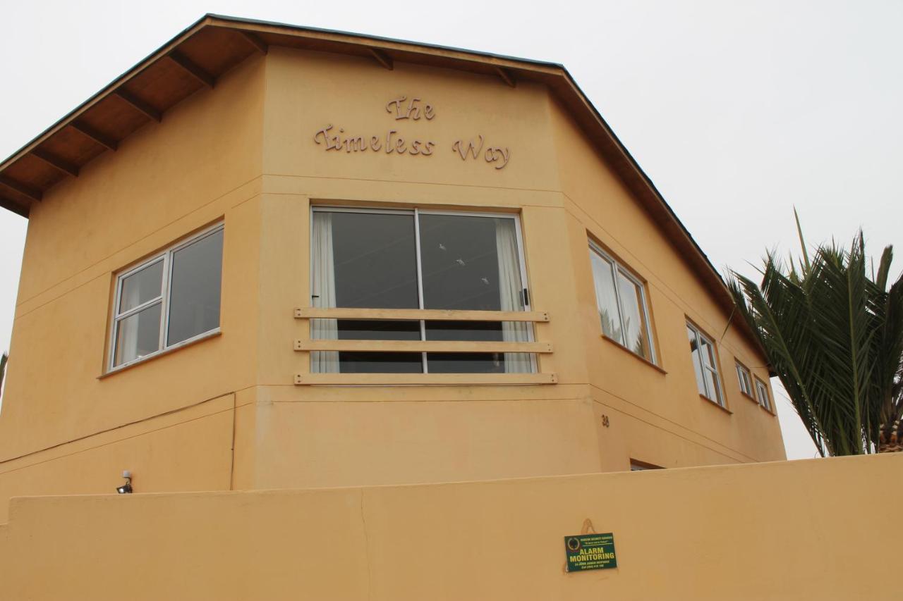 The Timeless Way Self Catering Accommodation Свакопмунд Екстер'єр фото