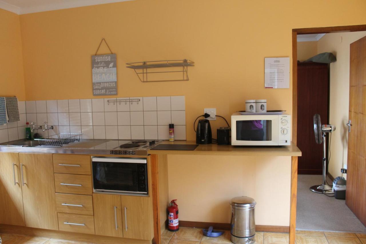 The Timeless Way Self Catering Accommodation Свакопмунд Екстер'єр фото